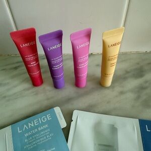 Laneige Lip Glowy Balm